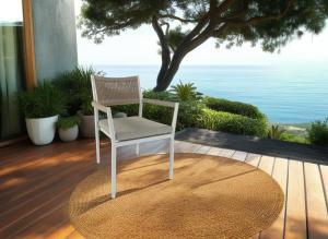 White Macarella chair with beige seat