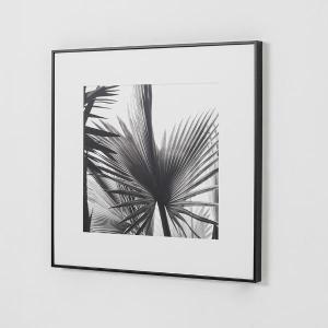 Set of 2 pictures with wooden frame 50*70 cm/unit.