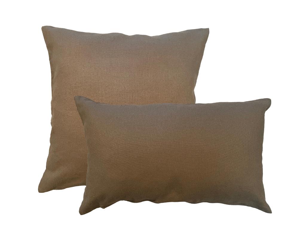 100% LINO CUSHION. COLOR CHOCOLATE