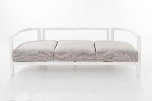 AVA outdoor set in white and beige fabric