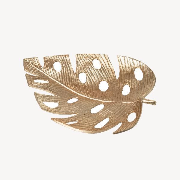 CENTRO MESA METAL DORADO. 40*29*6  CM