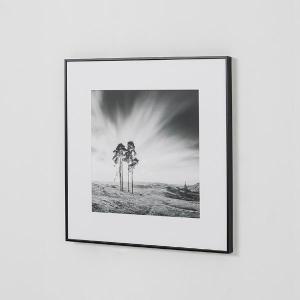 Set of 2 pictures with wooden frame 50*70 cm/unit.