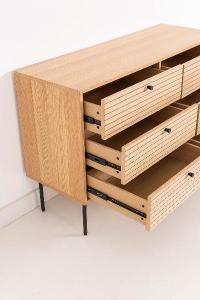 Nela oak veneer dresser (KIT)