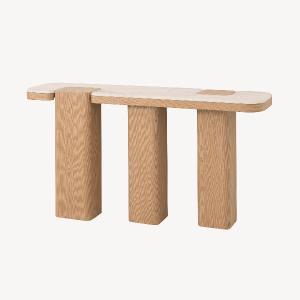 CONSOLA DELFOS. CHAPA MADERA ROBLE Y TAPA PORCELÁNICO BLANCO. 150*70*31 CM