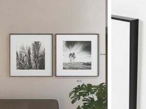 Set of 2 pictures with wooden frame 50*70 cm/unit.