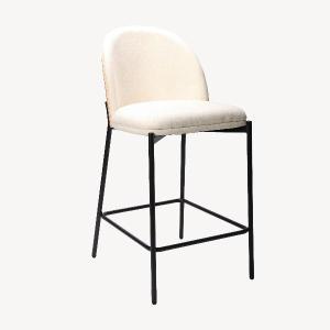 Taburete Ingrid, asiento chapa roble curvado y tapizado beige