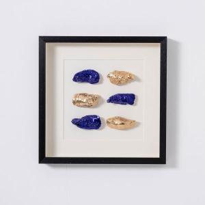 Display case with wooden frame 50*50 cm