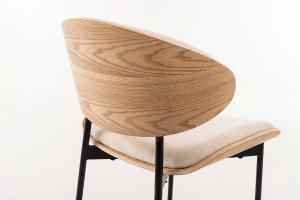 Lena chair, curved oak veneer seat and beige upholstery