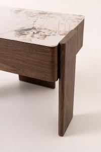 Gio coffee table, walnut veneer and porcelain, 60 cm