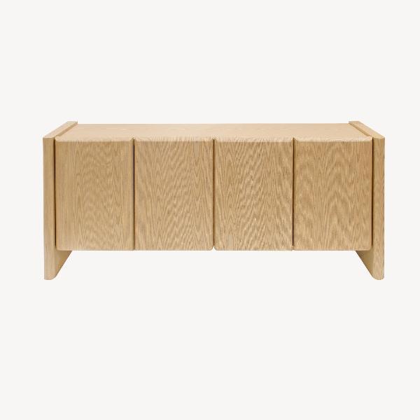 APARADOR GIO. 4 PUERTAS, CHAPA ROBLE 180*45*75.5 CM