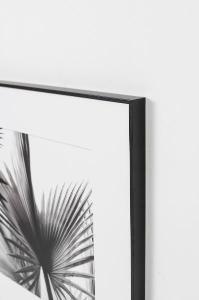 Set of 2 pictures with wooden frame 50*70 cm/unit.