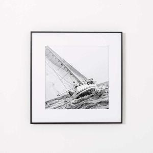 Set of 2 pictures with wooden frames 50*50 cm/unit.