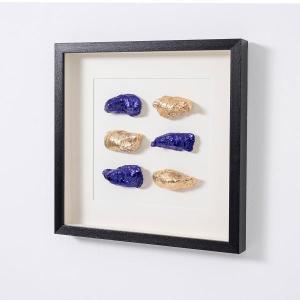 Display case with wooden frame 50*50 cm
