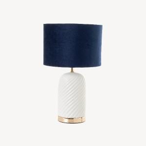 Lámpara de cerámica. Pantalla en terciopelo azul. 48*28*28 cm