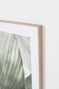 Set de 2 cuadros con marco de madera 50*70 cm/ud.