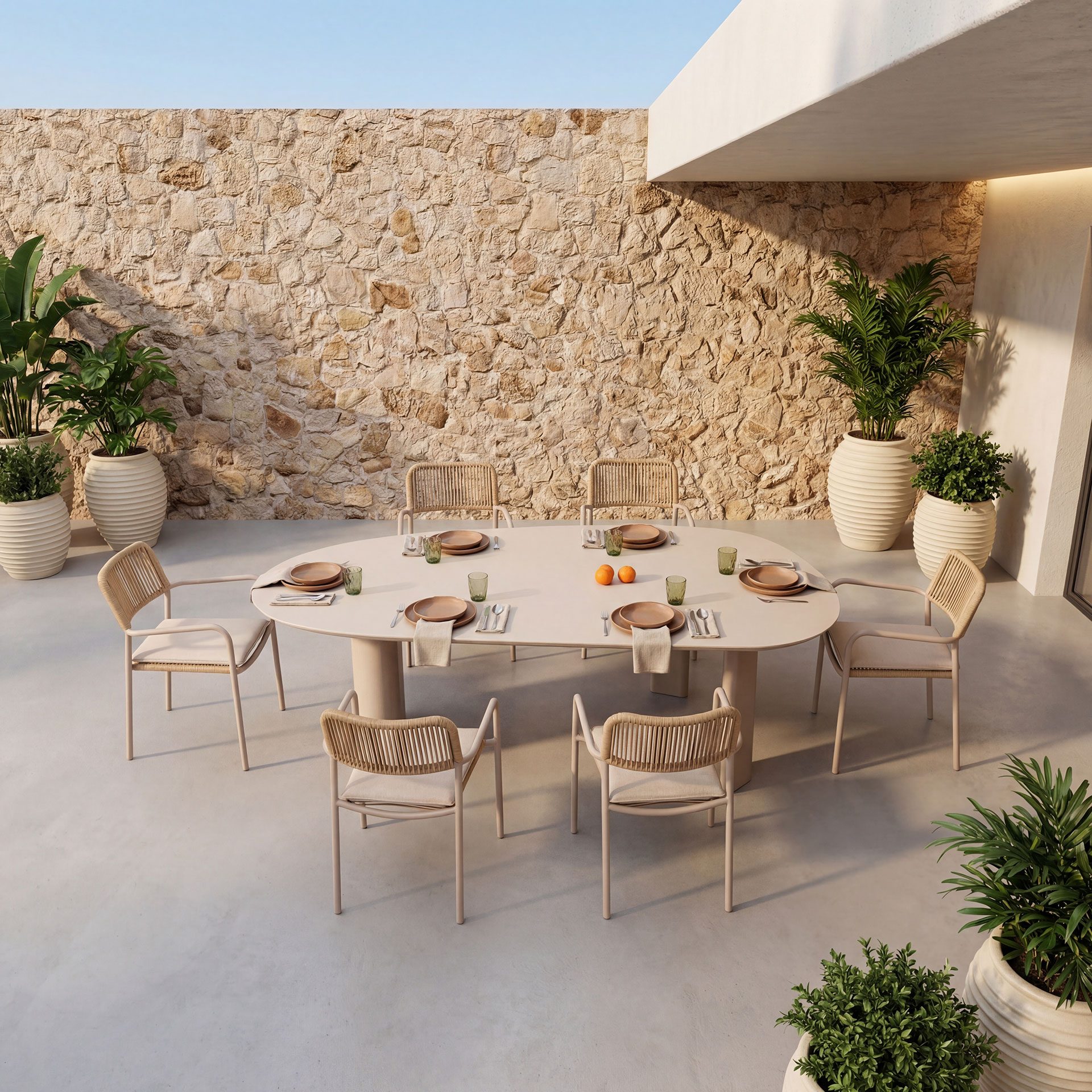 Mesa exterior Paula, color taupe y tapa ceramica beige. 240*75*120 cm