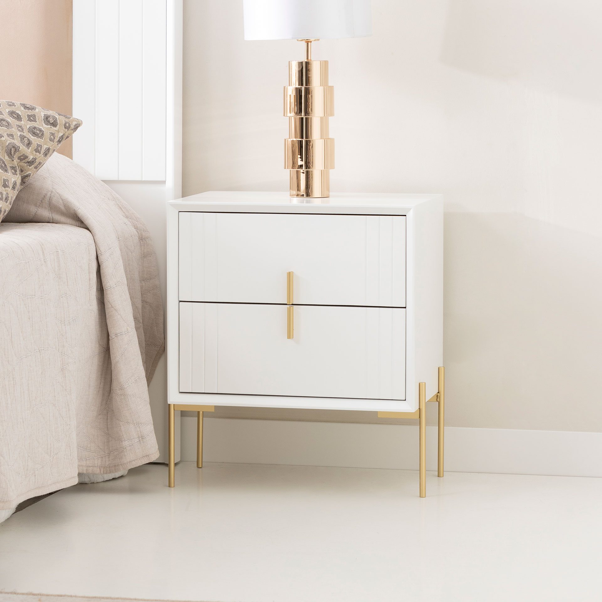 Mesita Milán lacada 2 cajones