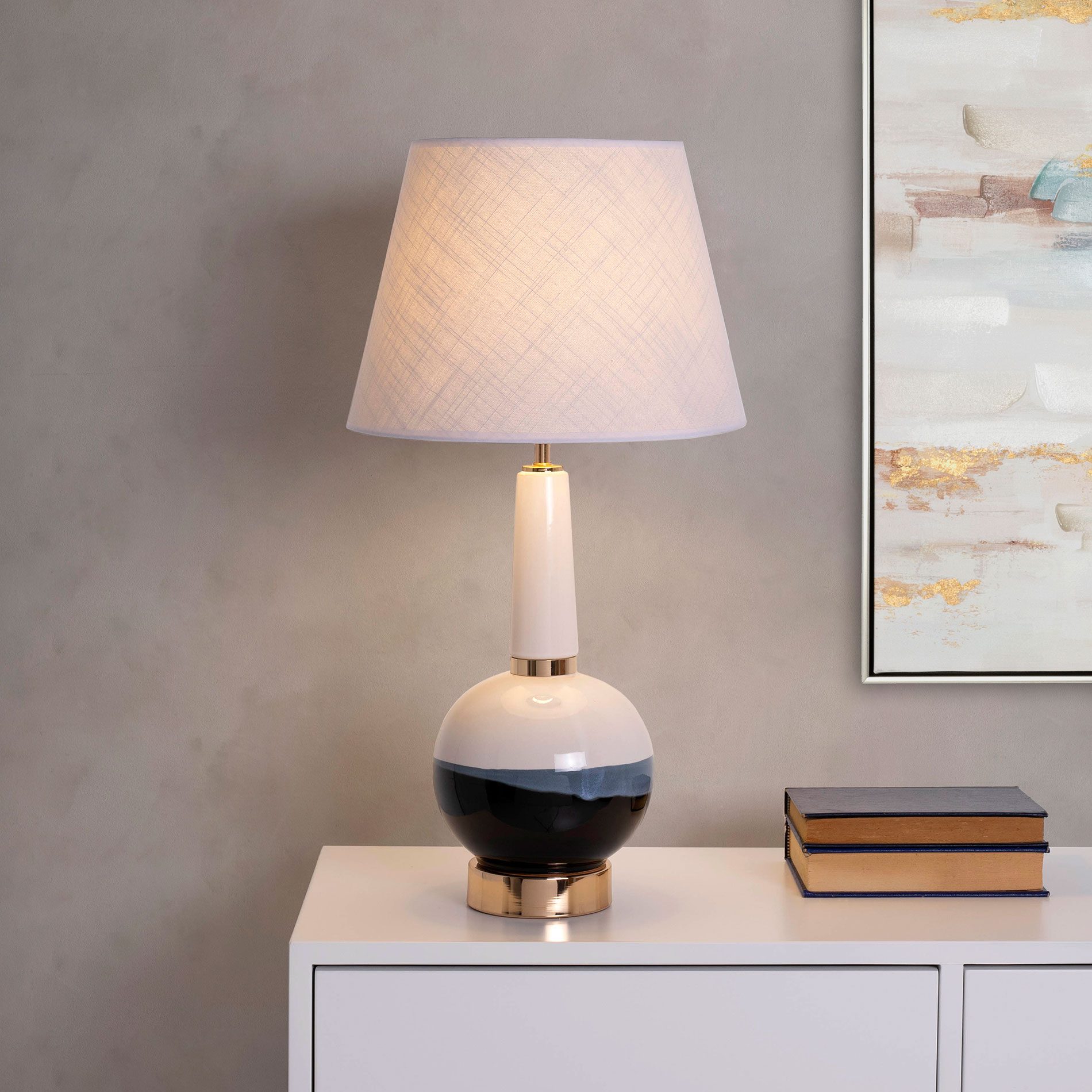 Lámpara de cerámica con pantalla lino blanca. 53*24*24 cm