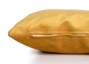 CUSCINO IN VELLUTO SENAPE 30*50 CM