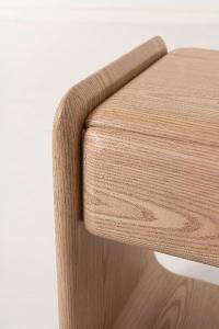 Mesita Pompeya en chapa roble