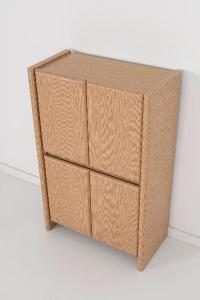 Aparador gio. alto de 4 puertas, chapa roble 90*45*140 cm