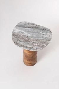 Mesa auxiliar base mango y tapa marmól