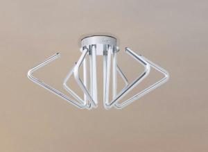 Lámpara de techo led en cromado. 32*66*66 cm