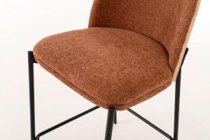 Taburete Ingrid, asiento chapa roble curvado y tapizado caldera