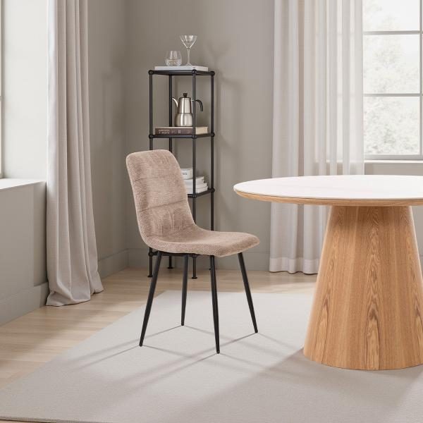 SILLA EMMA. 90*44*55 CM, TAPIZADO ANTIMANCHAS COLOR CAMEL. PATAS METAL NEGRO PINTURA EPOXI