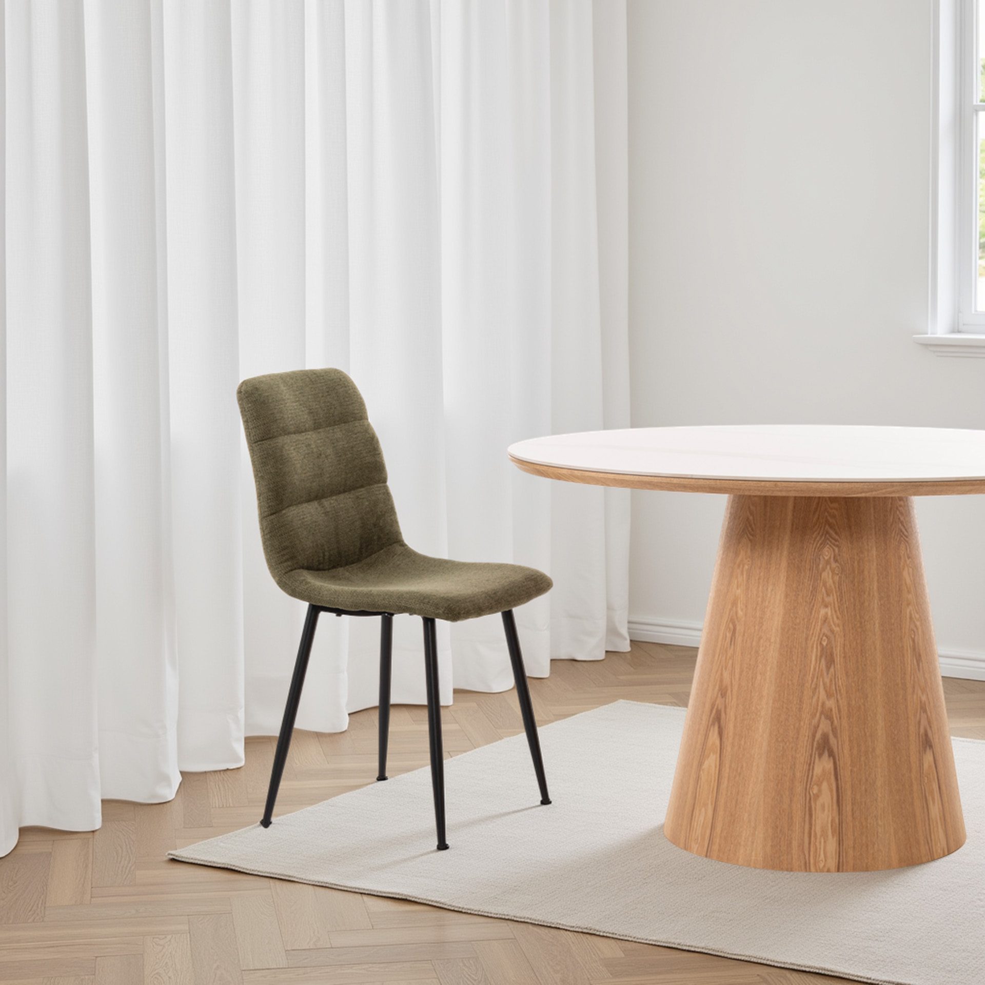 Silla Emma, tapizado verde. 90*44*55 cm