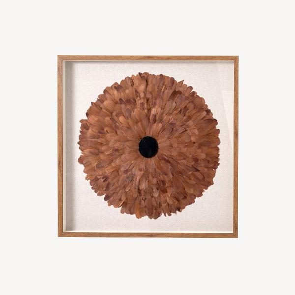 CUADRO VITRINA 100*100 CM, MARCO ROBLE Y PLUMAS CORAL CON PIEDRA CRISTAL