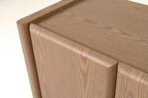 Aparador gio. 3 puertas, chapa roble 120*45*75.5 cm