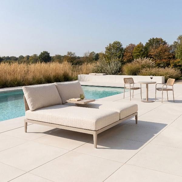 TUMBONA DOBLE RECLINABLE DE EXTERIOR FILOMENA, ALUMINIO BEIGE, TELA JASPEADA HIDROFUGA, RESPALDO CUERDA SINTETICA