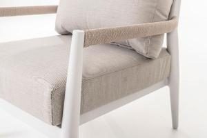 Set de terraza Formentor. Extructura aluminio blanco y asiento beige