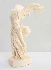 Escultura Victoria Samotracia 33 cm