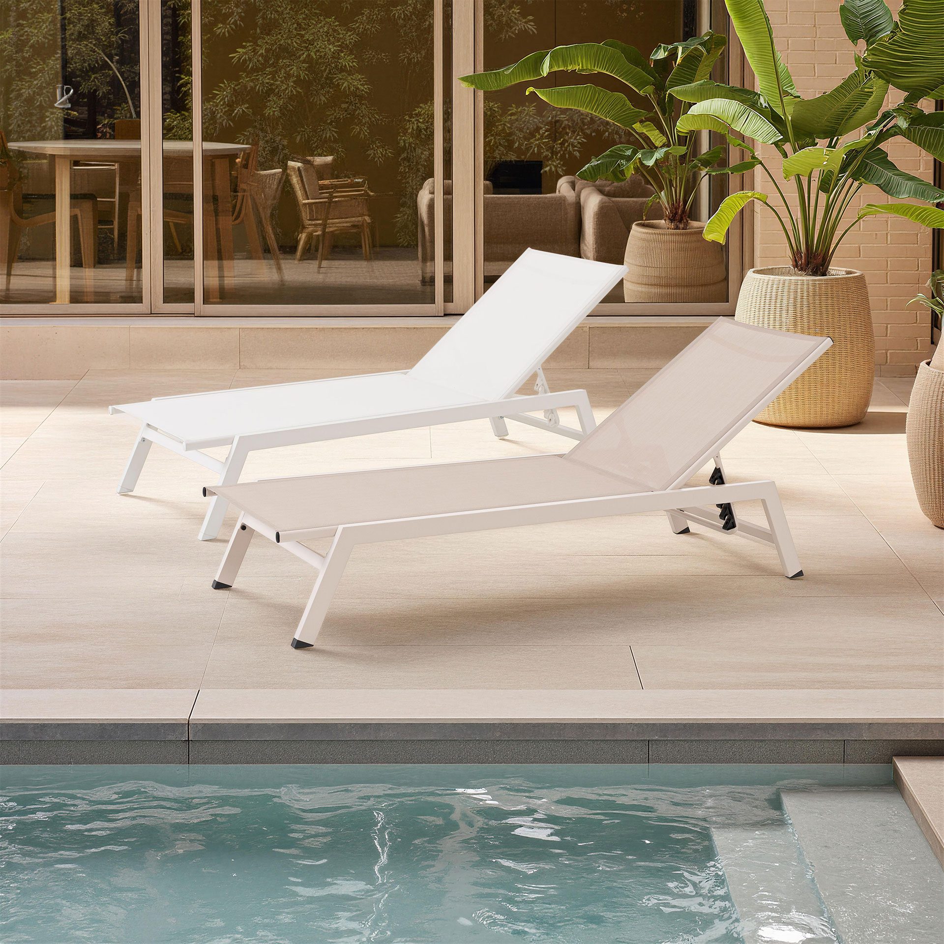 Olivia reclining sun lounger, beige aluminum and beige textilene