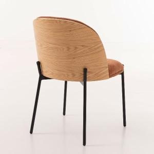 Silla Ingrid, respaldo chapa roble y tapizado caldera. 80*51*59 cm