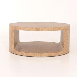 Mesa de sofá Judith, chapa roble. 80*80*35 cm