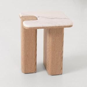 Mesa auxiliar Delfos, chapa roble y porcelanico blanco 51 cm