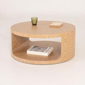 Mesa de sofá Judith, chapa roble. 80*80*35 cm