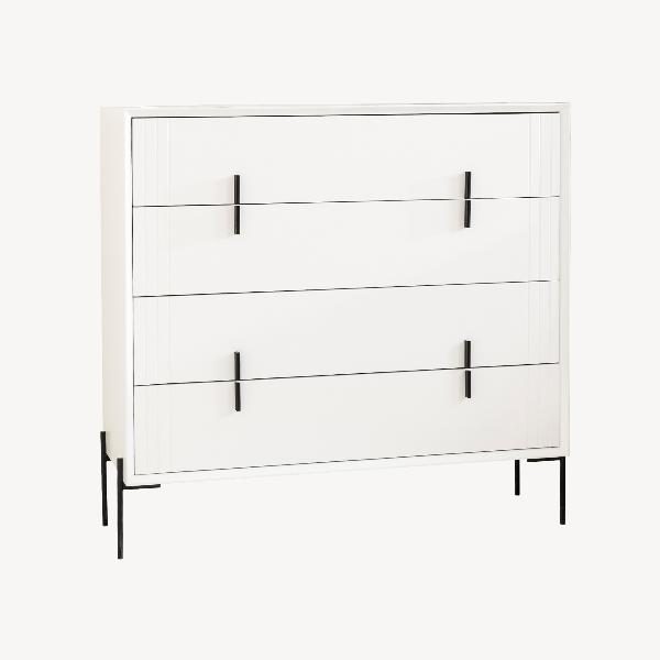 COMODA MILAN LACADA 4 CAJONES. GUIA FRENO 97*100*40 CM