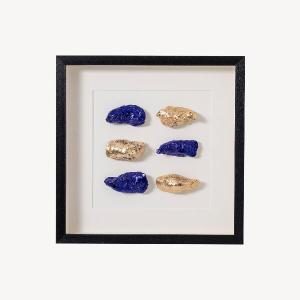 Cuadro vitrina con marco madera 50*50 cm