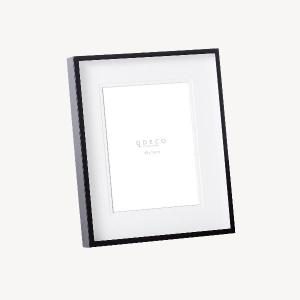 Portafotos vitrina paspartú doble negro 15*20 cm