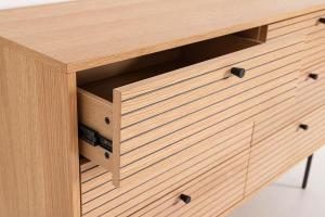 Cómoda Nela chapa roble (KIT)