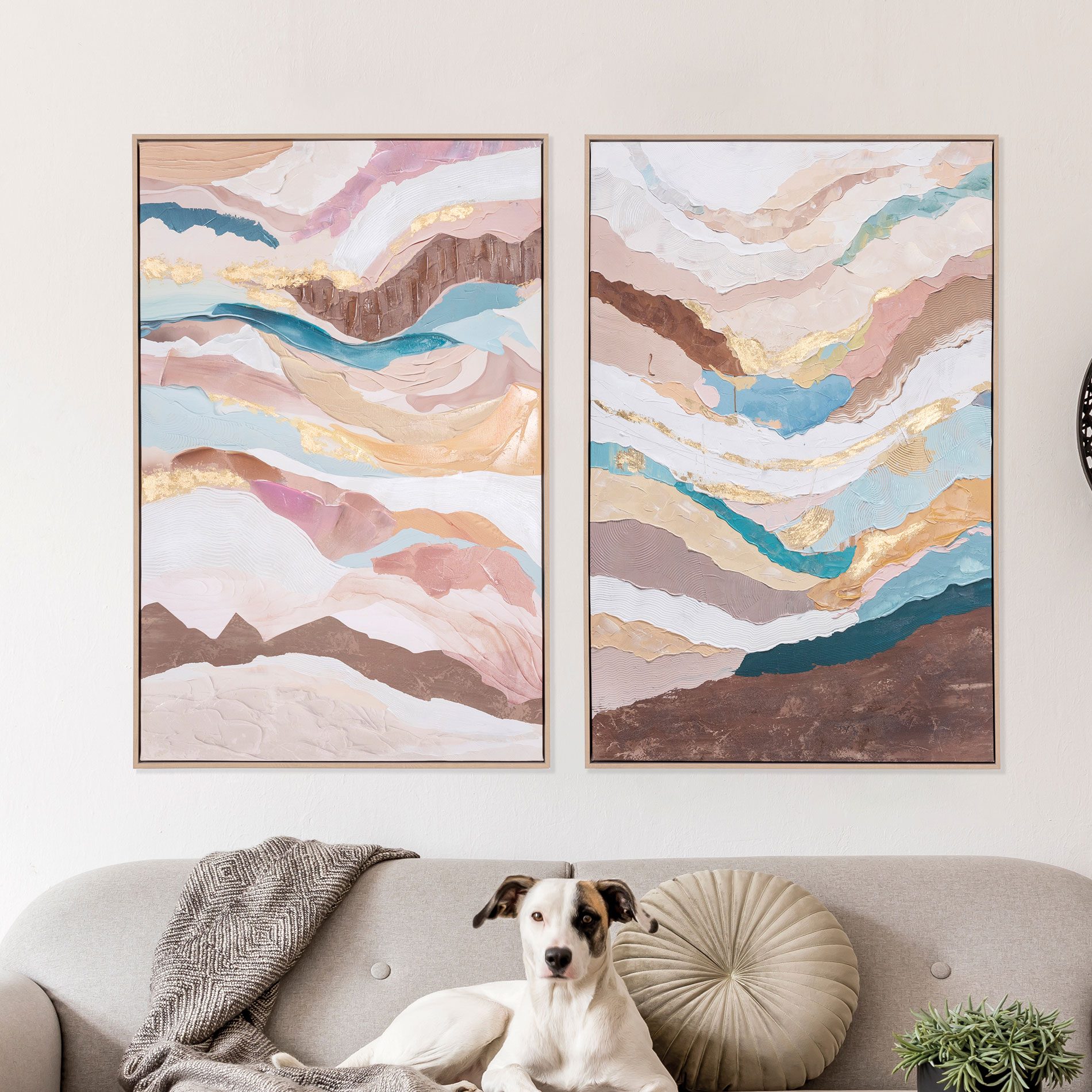 Set de 2 cuadros al óleo. Marco de madera. 60*90 cm/ud.