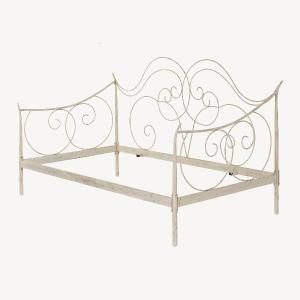 Wrought iron and wood coffee table 42x62x29