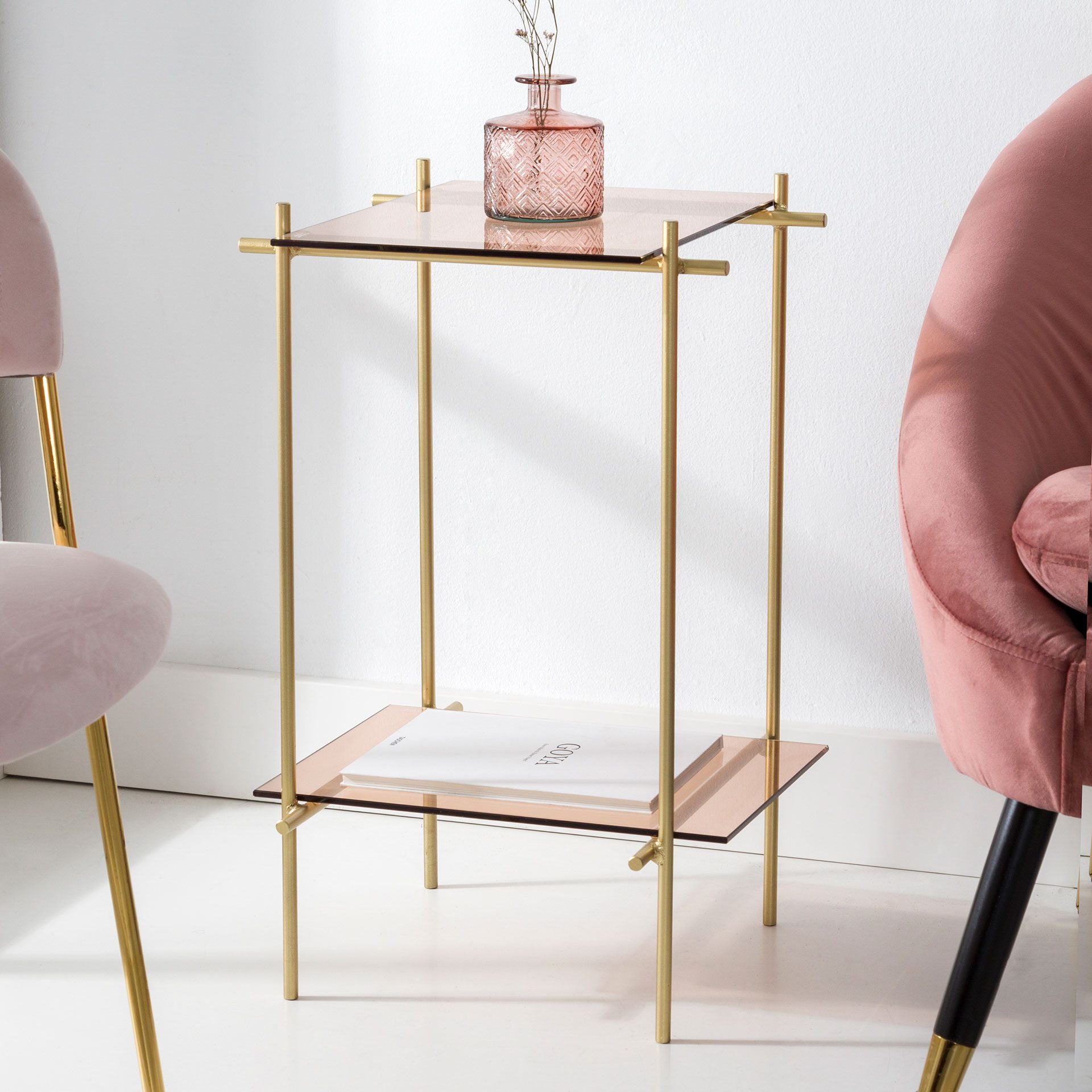 Schmiedeeiserner Tisch mit Glasplatte und Ablage 40*60*40