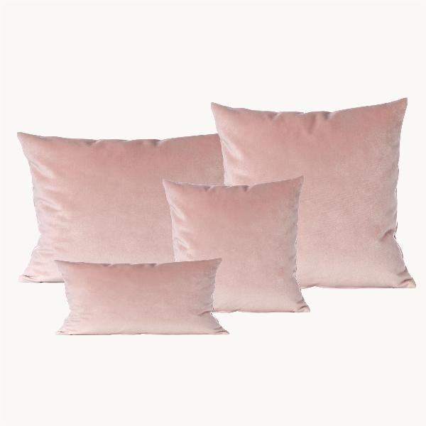 COJIN TERCIOPELO ROSA PALO