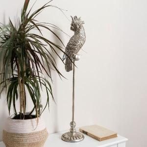 Loro sobre pedestal 69 CM