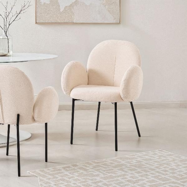 SILLA MARGOT, TAPIZADO BEIGE, PATAS METAL NEGRO